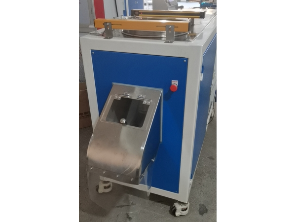 Spin Trim Deflashing Machine from Nanjing Pege Shipped to Italy.